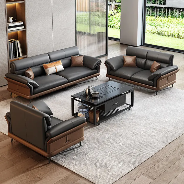 Kensal Chesterfield Lounge Suite - Deep-buttoned leather suite for executive and club lounges